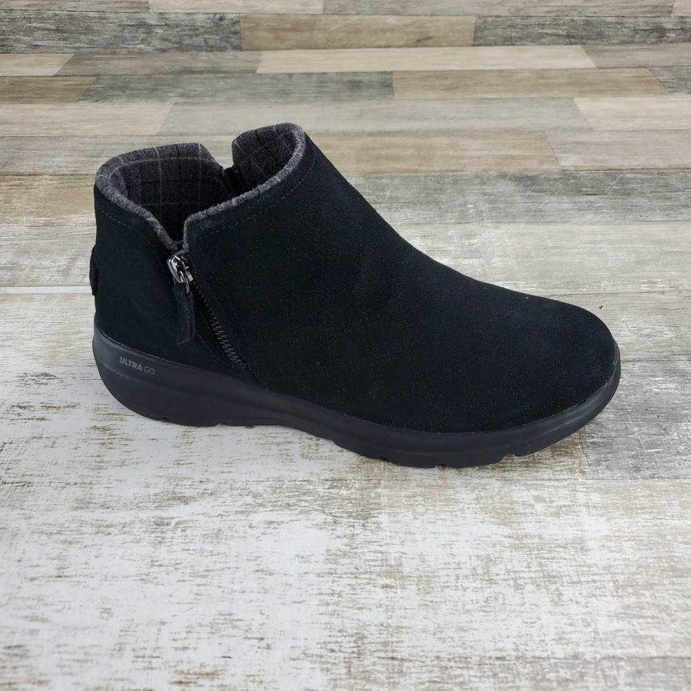 Skechers Go Glacial Ultra Womens Ankle Bootie Sz 8.5 Black Suede Side Zipper